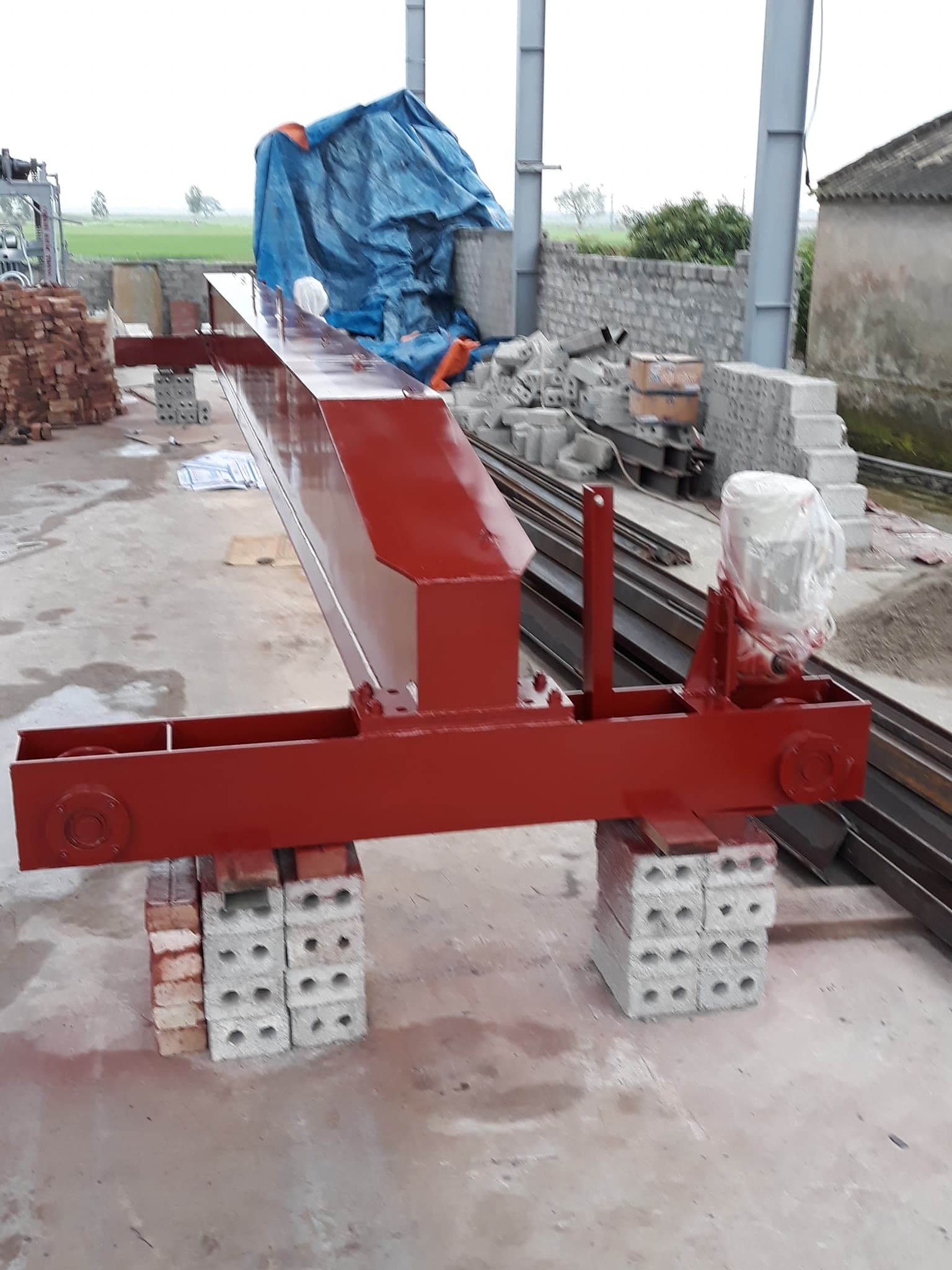 Nhà xưởng và kết cấu thép